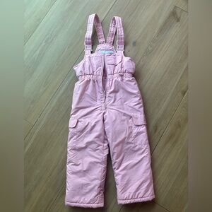 Kids size 4 snow bib with cargo pockets PINK